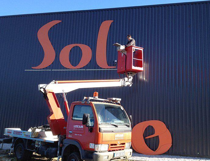 La mise en place de vos enseignes de magasin